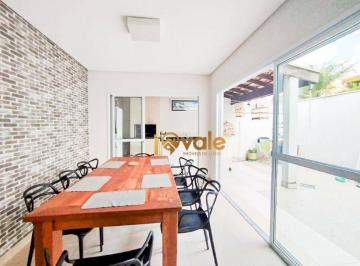 Casa · 100m² · 3 Quartos · 2 Vagas · Casa em Loteamento Villa Branca, Jacareí/SP de 100m² 3 quartos à venda por R$ 820.000,00