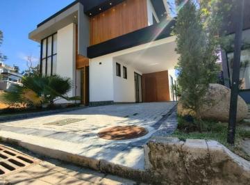 Casa · 200m² · 3 Quartos · 1 Vaga · Casa em Posse, Teresópolis/RJ de 200m² 3 quartos à venda por R$ 1.390.000,00