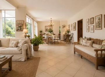 Apartamento · 212m² · 4 Quartos · 2 Vagas · Apartamento em Dois de Julho, Salvador/BA de 212m² 4 quartos à venda por R$ 1.350.000,00