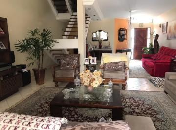 Casa · 290m² · 2 Quartos · 2 Vagas · Sobrado em Jardim Utinga, Santo André/SP de 290m² 2 quartos à venda por R$ 826.000,00