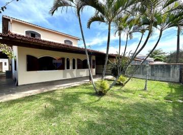 Casa · 191m² · 5 Quartos · 3 Vagas · À venda casa mobiliada ao lado praia com 5 quartos no Condomínio Santa Margarida II, Unamar