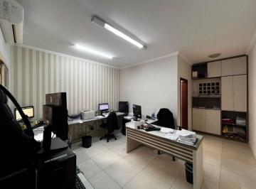 Comercial · 252m² · 4 Quartos · 3 Vagas · Predio em Vila Bandeirantes, Araçatuba/SP de 252m² 4 quartos à venda por R$ 1.200.000,00