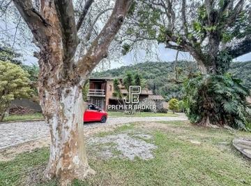 Casa · 387m² · 4 Quartos · 2 Vagas · Casa em Albuquerque, Teresópolis/RJ de 387m² 4 quartos à venda por R$ 1.350.000,00