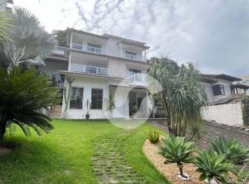 Casa · 350m² · 4 Quartos · 6 Vagas · Casa em Sapê, Niterói/RJ de 350m² 4 quartos à venda por R$ 1.399.000,00