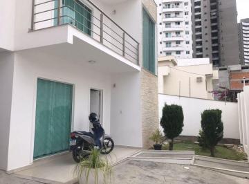 Casa · 256m² · 3 Quartos · 6 Vagas · Casa em Fazenda, Itajaí/SC de 256m² 3 quartos à venda por R$ 3.500.000,00
