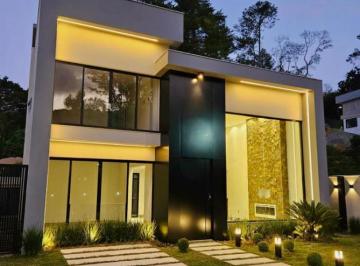 Casa · 201m² · 3 Quartos · 1 Vaga · Casa em Posse, Teresópolis/RJ de 201m² 3 quartos à venda por R$ 1.350.000,00