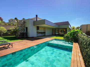 Casa · 332m² · 3 Quartos · 4 Vagas · Casa em Vila Caldas, Carapicuíba/SP de 332m² 3 quartos à venda por R$ 3.600.000,00