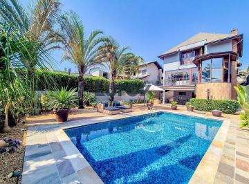 Casa · 350m² · 3 Quartos · 4 Vagas · Casa em Dois Córregos, Valinhos/SP de 350m² 3 quartos à venda por R$ 3.390.000,00