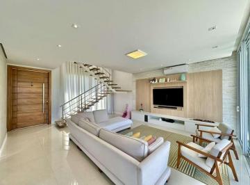 Casa · 281m² · 3 Quartos · 4 Vagas · Sobrado em Moinho Velho, Cotia/SP de 281m² 3 quartos à venda por R$ 3.583.000,00