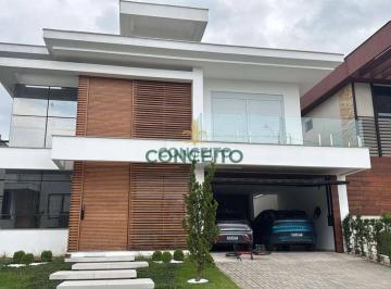 Casa · 279m² · 3 Quartos · 2 Vagas · Casa em Cidade Universitária Pedra Branca, Palhoça/SC de 279m² 3 quartos à venda por R$ 3.590.000,00