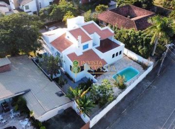 Casa · 346m² · 5 Quartos · 4 Vagas · Casa em Lagoa da Conceição, Florianópolis/SC de 346m² 5 quartos à venda por R$ 3.600.000,00
