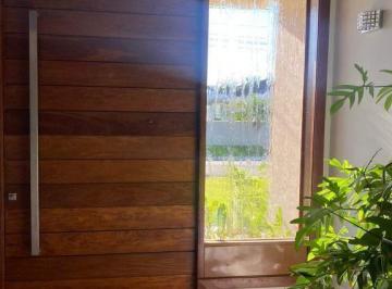Casa · 480m² · 4 Quartos · 4 Vagas · Sobrado em Balneário Praia do Pernambuco, Guarujá/SP de 480m² 4 quartos à venda por R$ 3.800.000,00