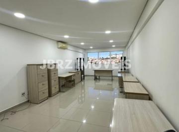 Comercial · 38m² · 1 Quarto · 1 Vaga · Sala Comercial para alugar em Centro de 38.00m² com 1 Quarto e 1 Garagem