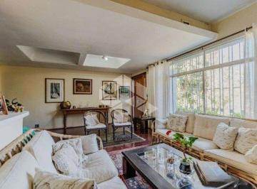 Casa · 320m² · 5 Quartos · 2 Vagas · Casa com 5 dormitórios no bairro Vila Assunção em Porto Alegre