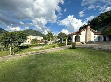 Casa · 240m² · 2 Quartos · 8 Vagas · Casa em Bom Retiro, Teresópolis/RJ de 240m² 2 quartos à venda por R$ 3.500.000,00