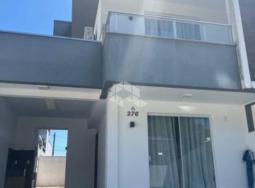 Casa · 115m² · 3 Quartos · 1 Vaga · Sobrado 3 Dormitórios sendo 1 Suíte à venda em Bombinhas SC |