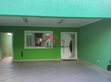 Casa de 4 quartos, Santo André · Casa para venda em Vila Bastos de 360.00m² com 4 Quartos, 3 Suites e 5 Garagens