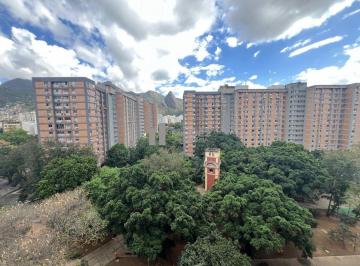 Apartamento · 68m² · 2 Quartos · 1 Vaga · APARTAMENTO A VENDA - SALA EM 2 AMBIENTES, 2 QUARTOS, BANHEIRO SOCIAL, AMPLA COZINHA, DEPENDÊNCIA CO
