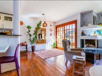 Casa · 195m² · 1 Quarto · 2 Vagas · Casa em Condomínio Semimobiliada 4 dorms para alugar na Rua Hipólito da Costa, S