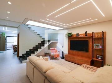 Casa · 200m² · 3 Quartos · 4 Vagas · Casa à Venda - Santo Antônio, 3 Quartos, 200 m2
