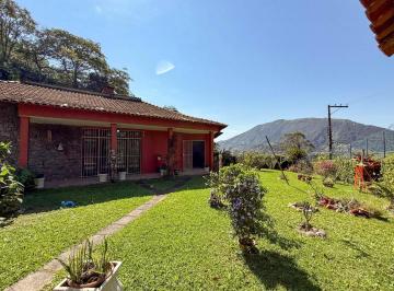 Casa · 195m² · 3 Quartos · 5 Vagas · Casa com 3 quartos no Parque do Ingá, Teresópolis