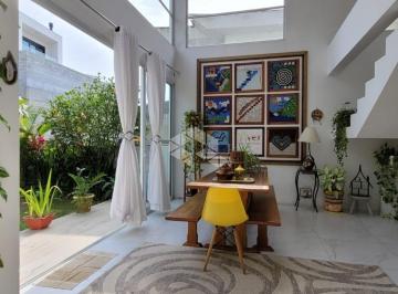 Casa · 300m² · 4 Quartos · 4 Vagas · Casa com 4 quartos/dormitórios no bairro Pedra Branca, em Palhoça - SC