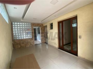 Casa · 180m² · 3 Quartos · 2 Vagas · Casa Confortável e Bem Localizada na Freguesia do Ó