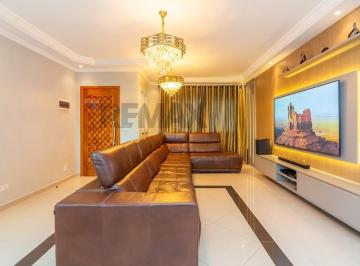 Casa · 301m² · 4 Quartos · 6 Vagas · Sobrado de alto padrão: 3 Dormitórios (1 suíte), Espaço Gourmet e 6 vagas.
