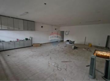 Comercial · 327m² · Alugue Sala Comercial na Av. Itaberaba, SP