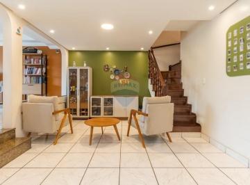 Casa · 273m² · 4 Quartos · 2 Vagas · Casa Ampla e Confortável na Freguesia do Ó
