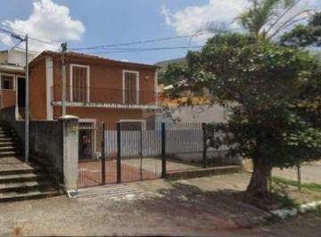 Casa · 205m² · 5 Quartos · 3 Vagas · Seu Novo Lar no Coração de São Paulo!