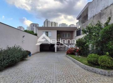 Casa · 294m² · 3 Quartos · 2 Vagas · Sobrado com 3 dormitórios localizado no Bairro Boa Vista