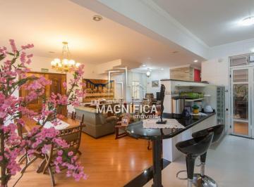 Casa · 350m² · 4 Quartos · 7 Vagas · Casa - Seminário.Linda casa, endereço nobre, e