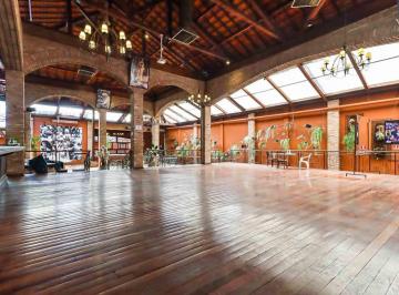 Comercial · 1340m² · 6 Vagas · Casa comercial na Rua Constantino de Sousa, 582 • 1340 m²