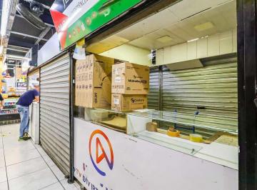 Comercial · 13m² · Loja em galeria na Rua Santa Ifigênia, 280 - Loja 16B • 13 m²