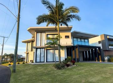 Casa · 800m² · 5 Quartos · Casa à venda - em Torres