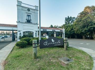 Casa · 400m² · 4 Quartos · Casa à venda - no Centro