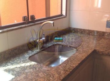 Casa · 127m² · 6 Quartos · 2 Vagas · SABRADO JD. IPANEMA