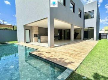 Casa · 378m² · 5 Quartos · 4 Vagas · Residencial Alphaville Araguaia - Sobrado à venda no bairro Alphaville Flamboyant Residencial Aragua