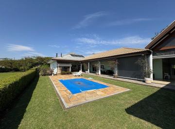 941109a2650686e8c797f31a233443c8f6a3b8df · Casa à venda no Condomínio Haras Paineiras em Salto (SP).