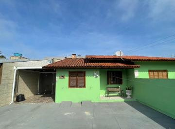 7f298e51-77f0-44c3-bbb0-f0cb12a160c8 · Casa para venda em Ingleses do Rio Vermelho com 3 quartos, 130m²