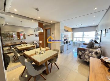 Apartamento · 69m² · 2 Quartos · 2 Vagas · Apartamento de 2 quartos, suite e 2 vagas de garagem no bairro Santana em POA