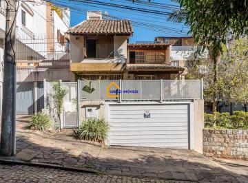 Casa · 250m² · 3 Quartos · 3 Vagas · Casa a venda no bairro Mont' Serrat