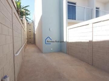 Casa · 110m² · 2 Quartos · Casa à venda - Santa Rita