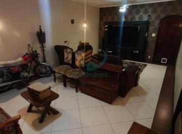 Casa · 200m² · 2 Quartos · 7 Vagas · Casa em Jardim Toscana - Guarulhos, SP