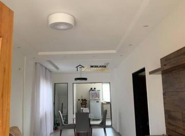 f1a3582e40c4cceeeb3edfd18cedd0341b8b242c · Casa Linear, com terreço