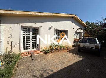 Casa · 205m² · 5 Quartos · 2 Vagas · CASA 03 DORMITÓRIOS COM EDÍCULA NOS FUNDOS EM CAMPINAS.