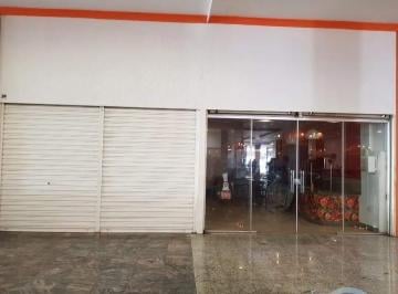Comercial · 40m² · Loja de 40m² no SIA Center Mall | Excelente localização e alto potencial comercial