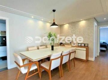 Apartamento · 90m² · 3 Quartos · 2 Vagas · Apartamento mobiliado de 3 quartos com piscina e churrasqueira no Jardim Bela Vista