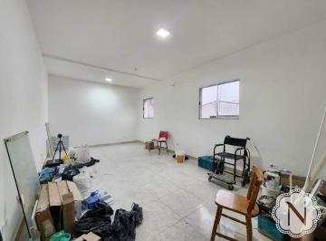 Comercial · 18m² · Sala para aluguel com no bairro Centro 